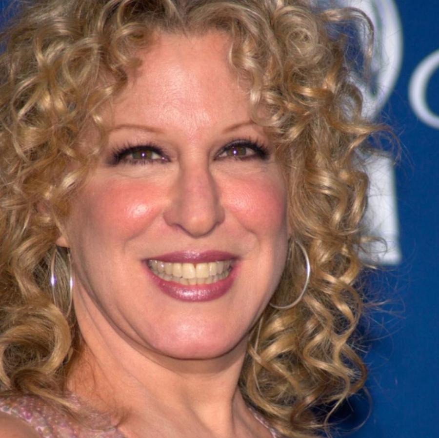 Бет Мидлър за любовта