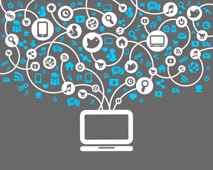 Социалните мрежи ни правят по-умни: 10 причини