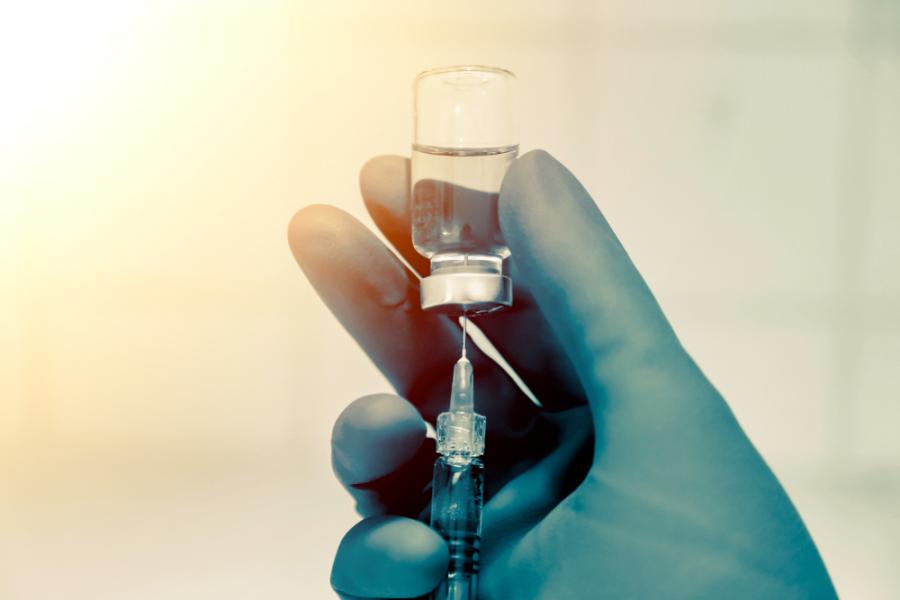 Започват тестовете на ваксина срещу ХИВ върху хора