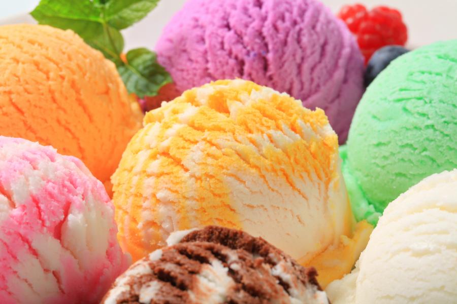 Как се разтопява сладоледът: Едно впечатляващо макро видео
