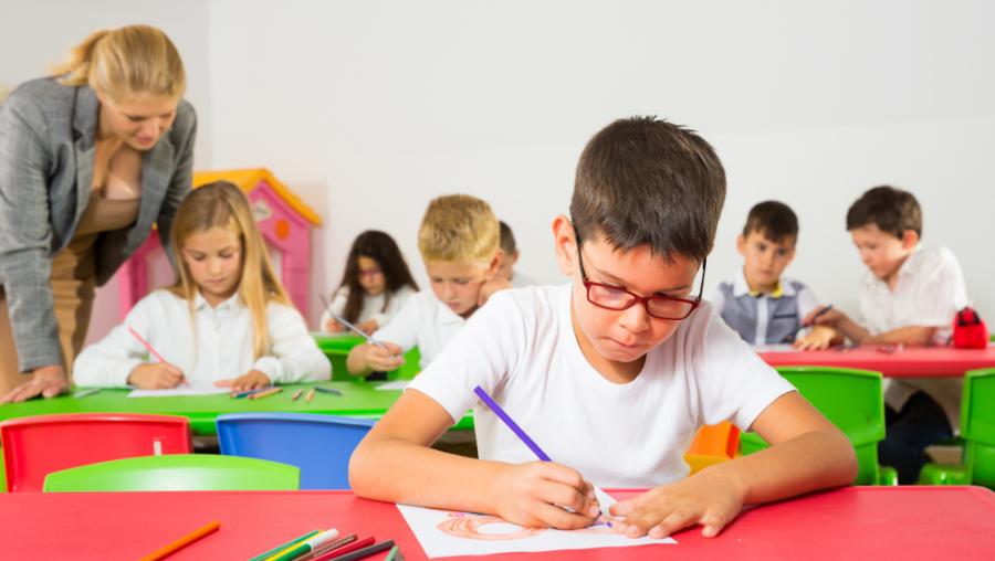 Умните обичат да учат, но не и надарените