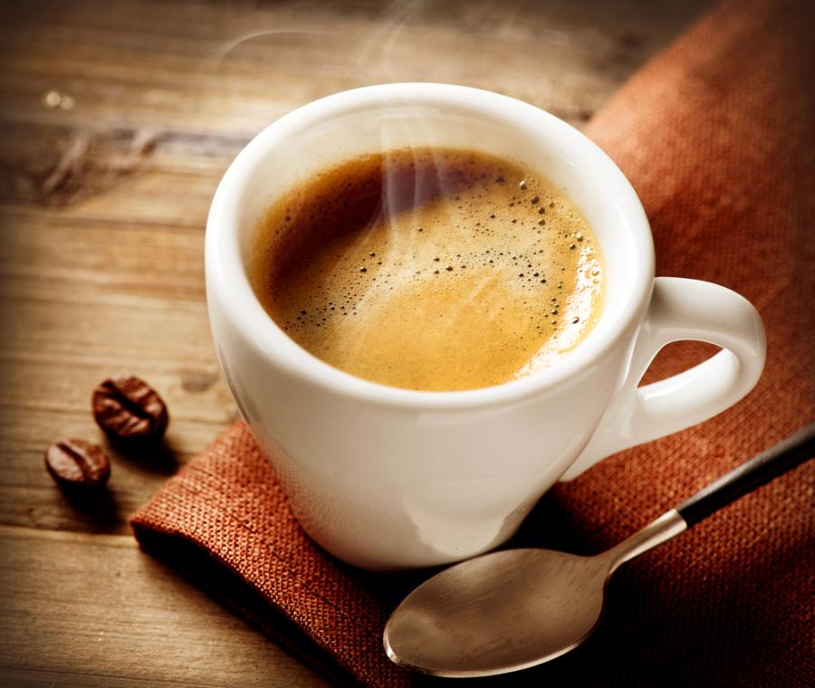 Бира или кафе: Кое ни прави по-продуктивни?