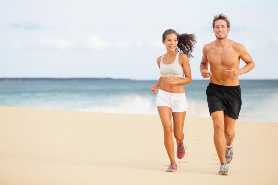 6 съвета за влизане във фитнес форма за плажа (без фитнес)