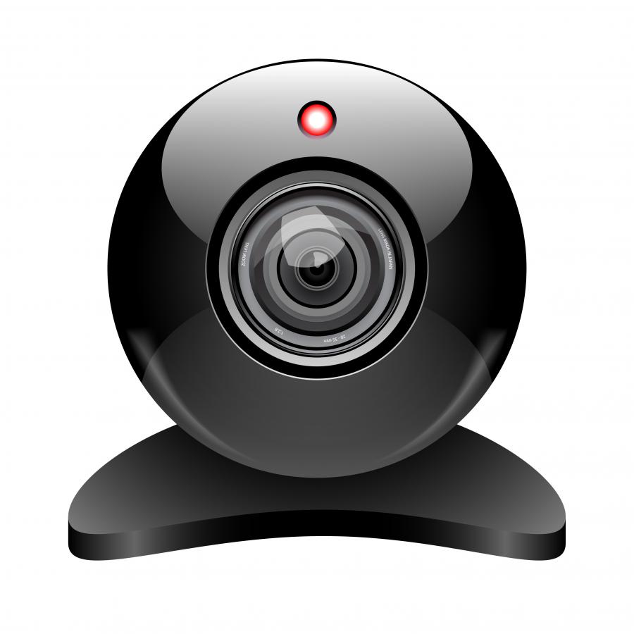 Директорът на ФБР: покрийте уебкамерата си с лепенка!