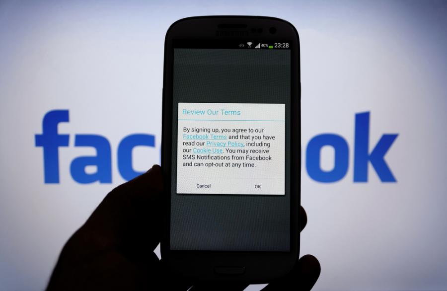 Как данните от 50 милиона Facebook потребители изтекоха в политичека кампания