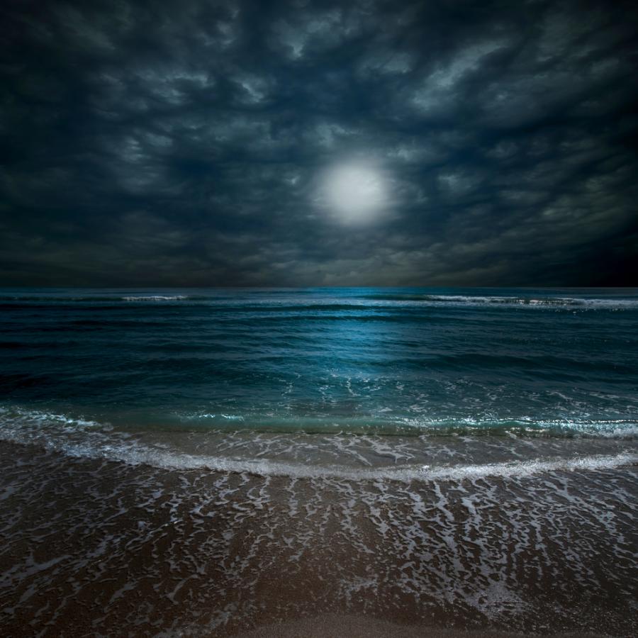 Гравитацията на Луната не обяснява напълно как работят океанските приливи