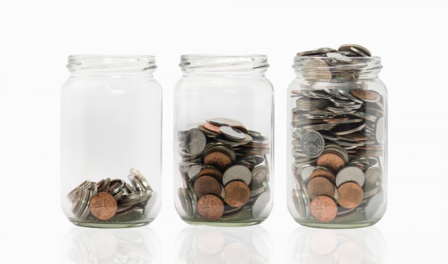 Пробвайте „метода с бурканите“, за да спестите пари и да управлявате финансите си