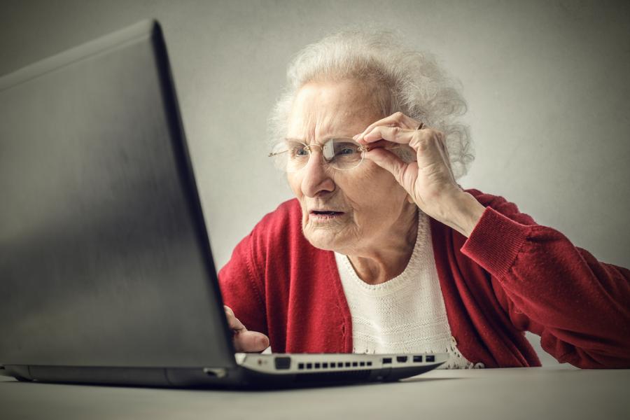  105-годишна шведка е най-възрастната блогърка в света