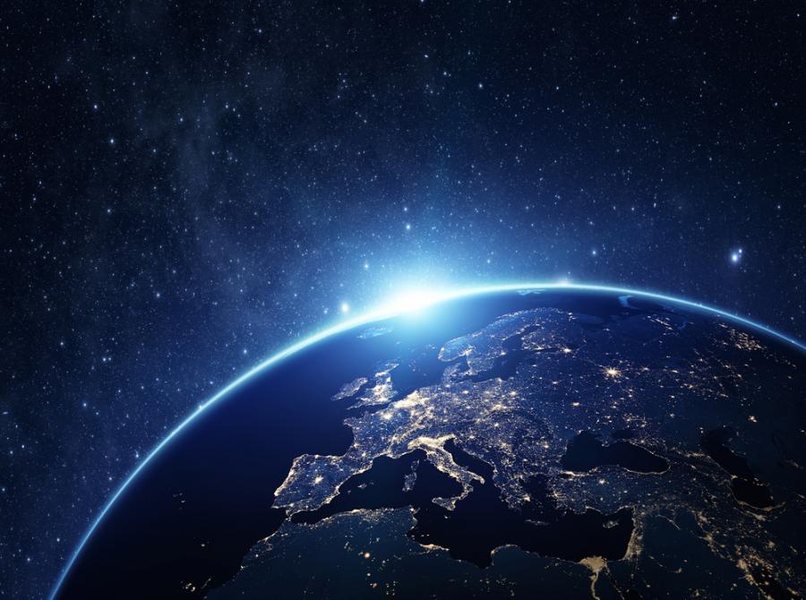 Видео: Земята, заснета от Международната Космическа Станция