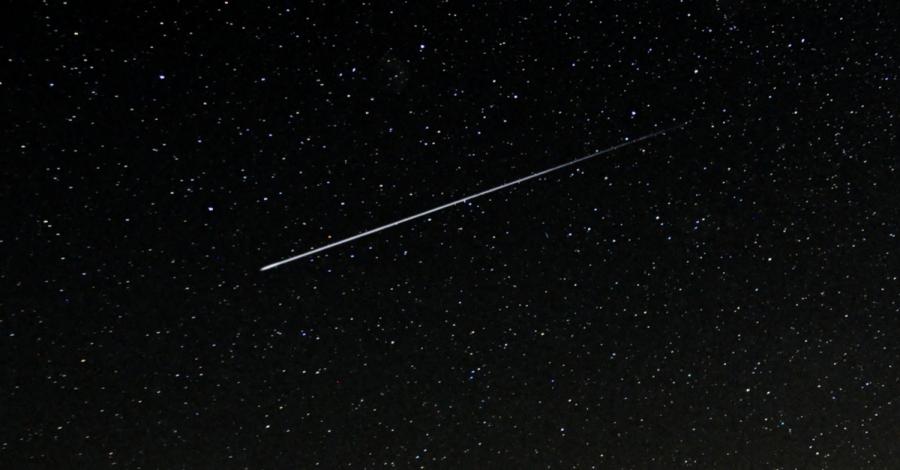 Зрелищно видео показва падането на голям метеор в Италия