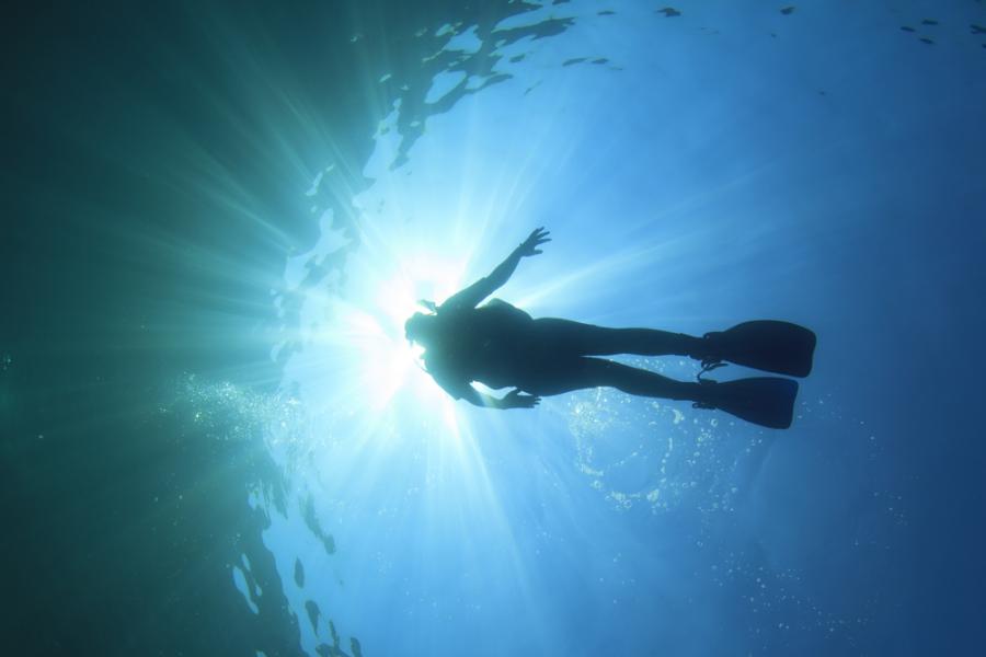 След като ударим дъното, можем да се изкачим само нагоре