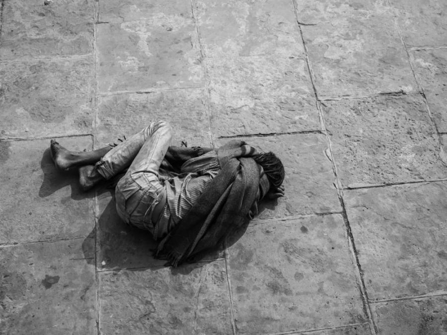 Мистерията на сънната болест, която мъчи две села в Казахстан 