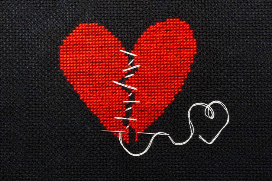 Защо разбитото сърце наистина боли според науката