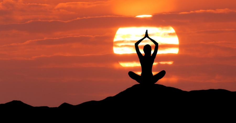 Златните правила за хранене на Индра Деви, една от първите жени йоги, доживяла до 103 години