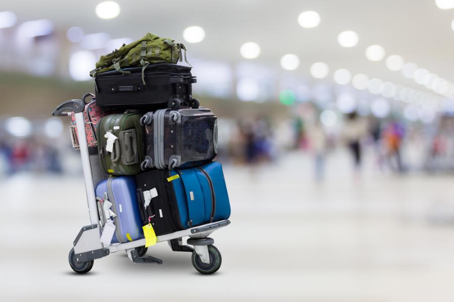 4 практични съвета как да опаковате багажа за следващото си пътуване със самолет 