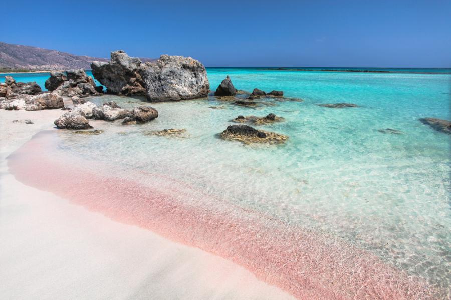 Ще ходите на море в Гърция? Представяме ви 19 от най-добрите местни плажове