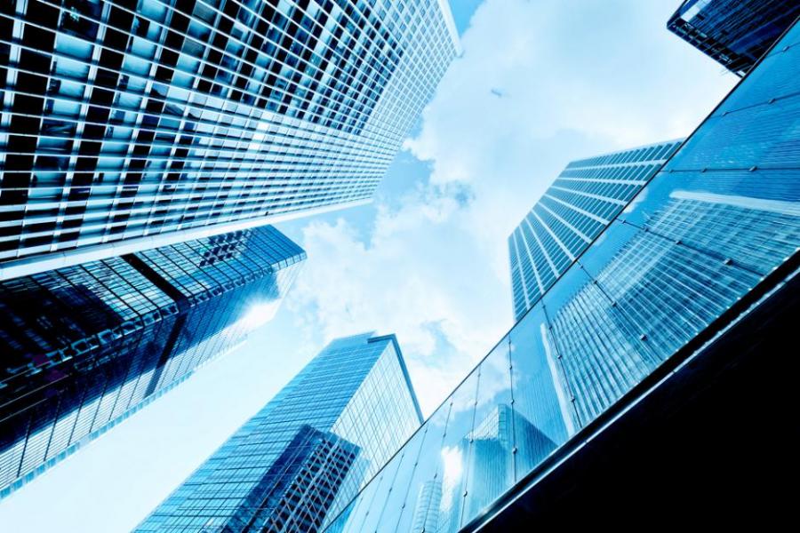 Видео: Скок в облаците 