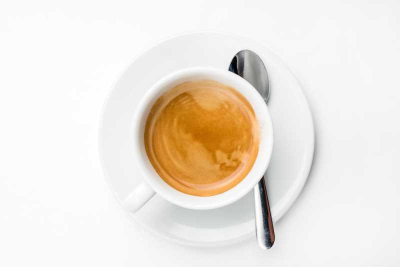 Учени: Дори мисълта за кафе може да ни разбуди