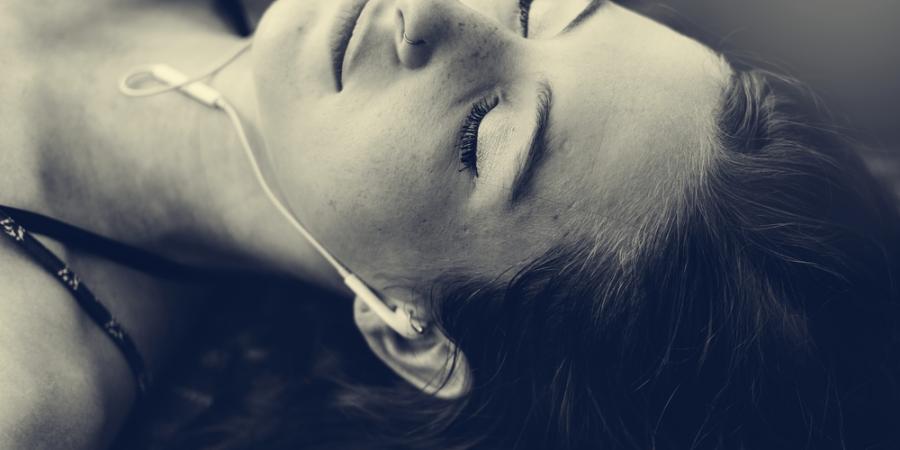 Как да спите по-добре и да подобрите паметта си с 26%