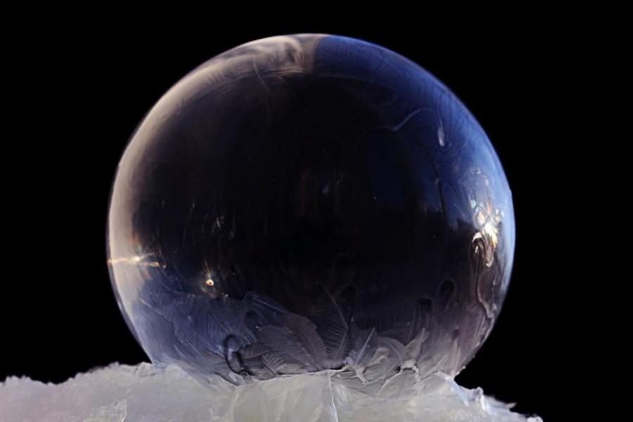 Сапунени балончета се превръщат в дисплеи