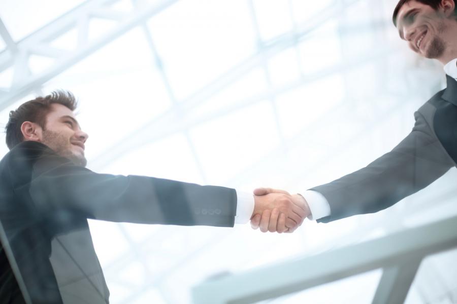 6 хитри начина да се запознаете с влиятелни хора