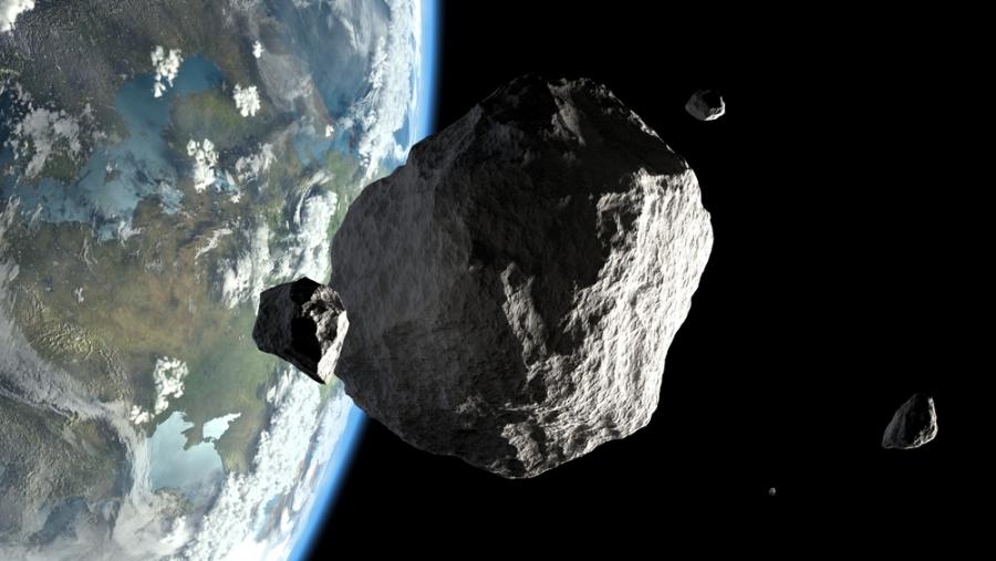 Три огромни астероида ще минат край Земята този уикенд