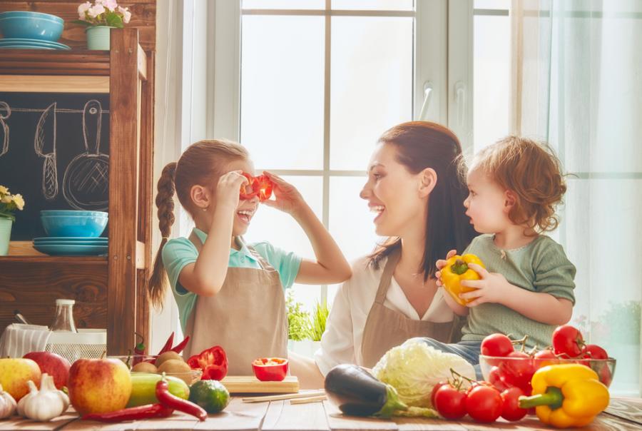 6 хитрини как да мотивираме детето да яде зеленчуци 