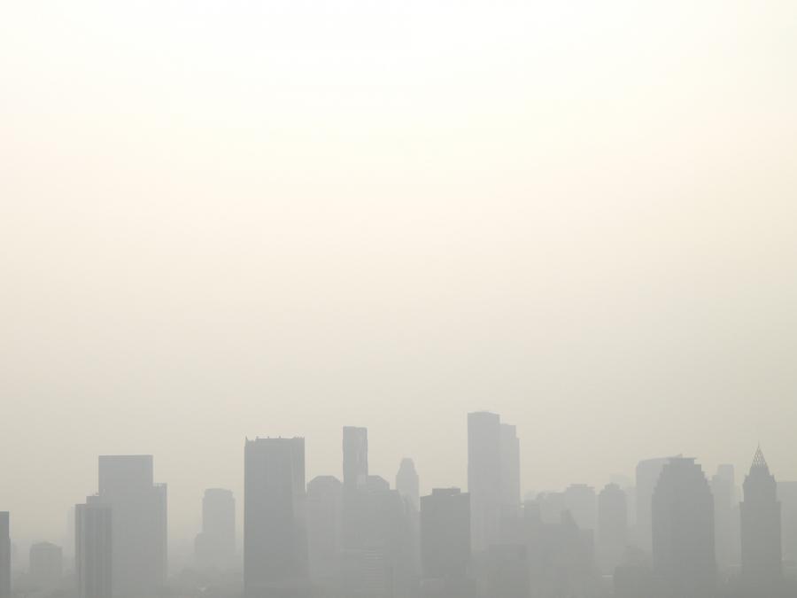 Учените най-после откриха причината за мистериозната мъгла, убила 12 000 души в Лондон през 1952 г.