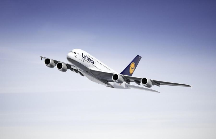 Най-големият пътнически самолет в света Airbus A380 на Lufthansa пристига у нас следващата седмица
