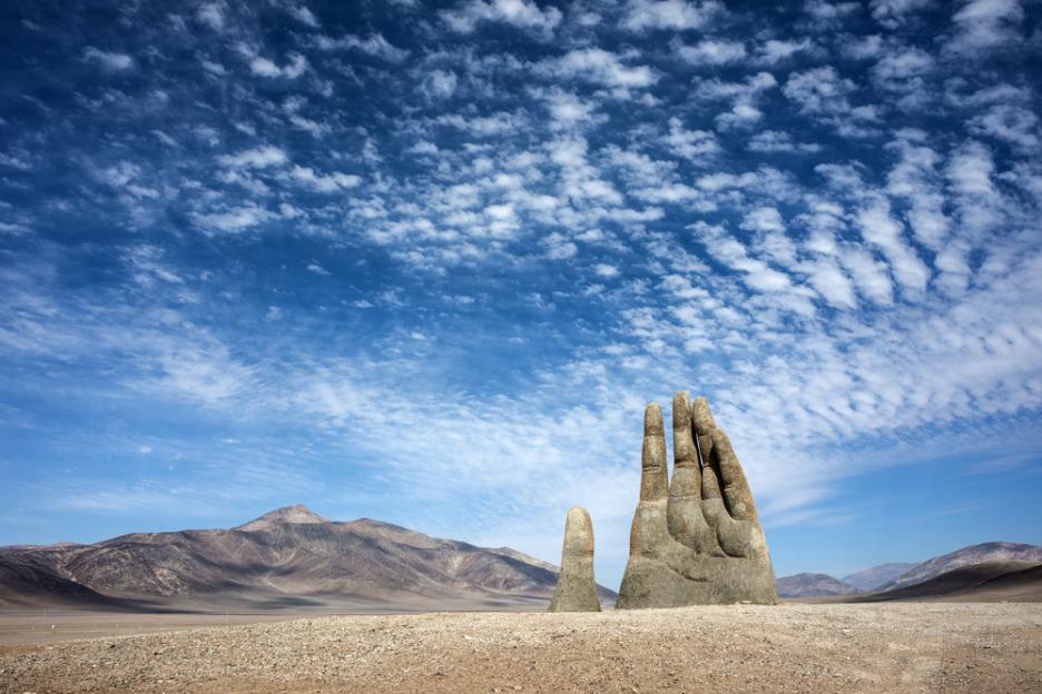 „Ръката на пустинята“ (Mano del desierto), Чили