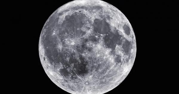 На 2 януари в 21 26 ч EST време китайска сонда