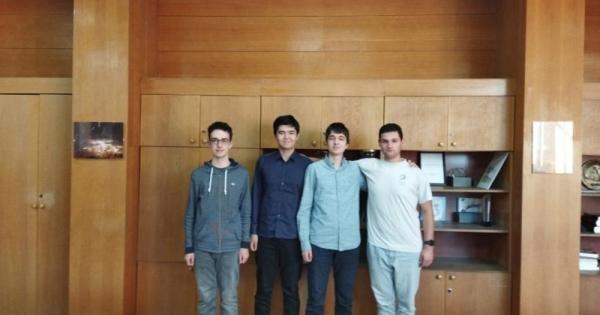 Българските ученици се представиха блестящо на Балканската олимпиада по физика