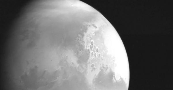 Китайската сонда Тянвън 1 в превод В търсене на божествената истина