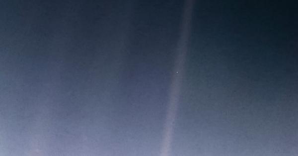 На 14 февруари 1990 г. космическият апарат Вояджър 1“ на