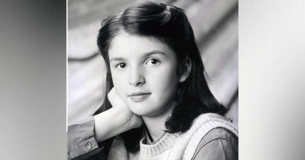 През 1996 г 9 годишната Емили Роуза успява да постигне онова