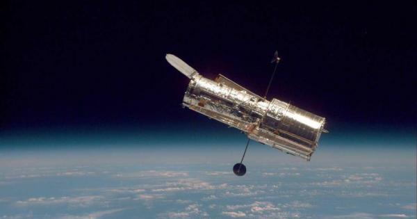 Телескопът Хъбъл наблюдава Вселената активно вече повече от три десетилетия
