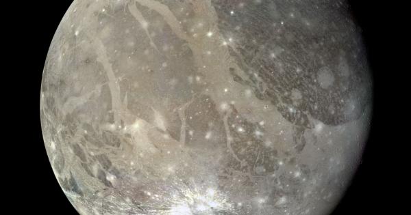 За първи път астрономи откриват доказателства за водни изпарения в