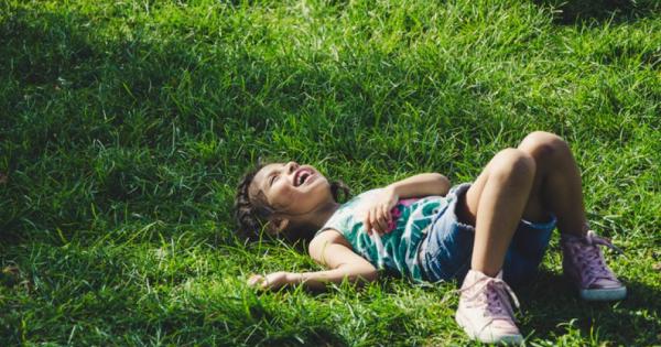 Дънките са любимо облекло не само за момчетата но и