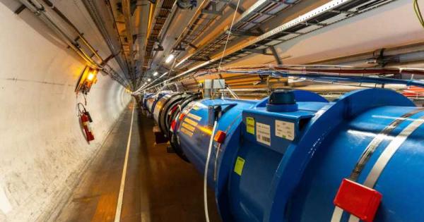 Физиците от Големия адронен ускорител LHC най мощният ускорител на частици