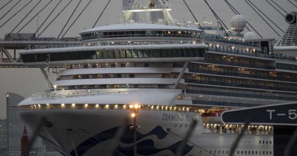 Преди няколко седмици светът бе вперил погледи в блокирания на