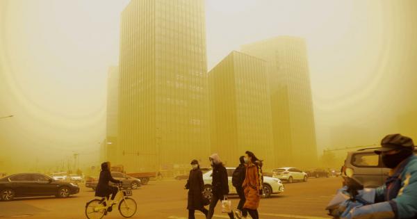Пекин бе обгърнат от една от най силните пясъчни бури за