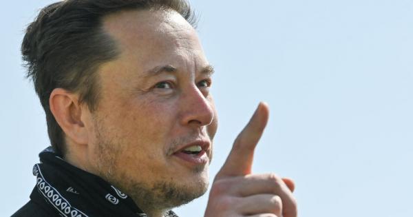 Главният изпълнителен директор на Tesla и основателят на SpaceX Илон