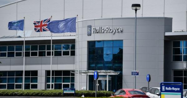 Британската компания Rolls Royce Holdings Plc която произвежда самолетни двигатели