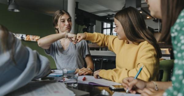 В английския език за децата около 8 10 и 12 години има