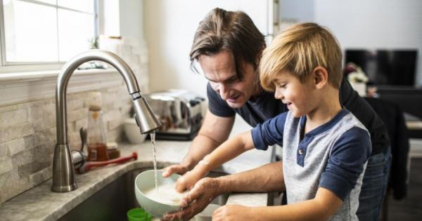 Всички сме страшно заети и най често е по лесно сами да