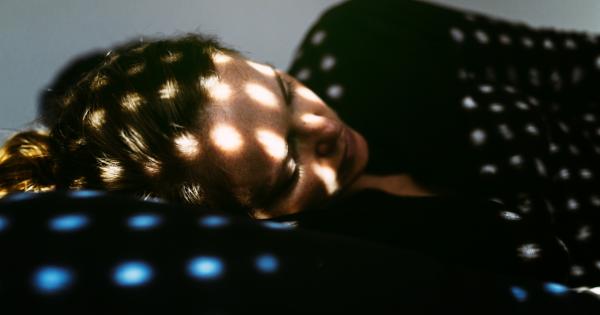 Неспокоен сън проблеми със заспиването постоянно напрежение негативни мисли тревога