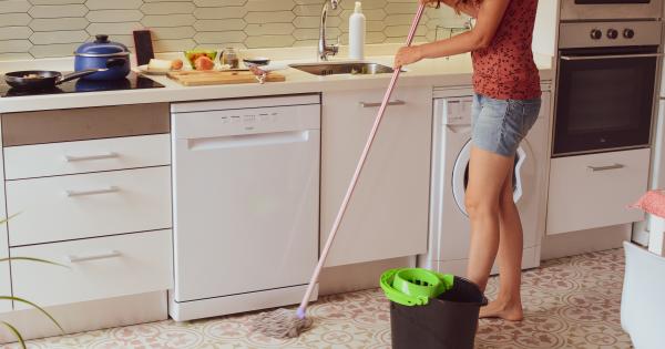 Последователите на популярната хигиенна теория която твърди че прекомерната чистота