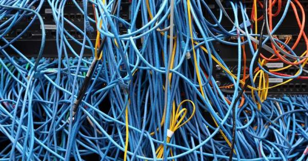 Alphabet и Facebook обявиха участието си в нова подводна кабелна