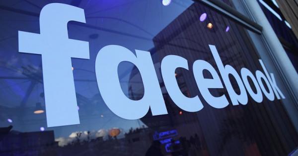 Гигантът в сферата на социалните мрежи Facebook смята да смени търговското