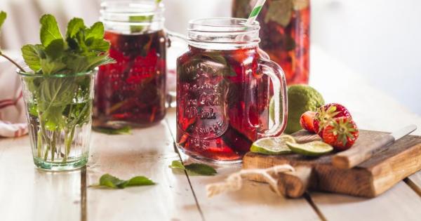 Чаят приготвен по стари рецепти помага за поддържане на защитните